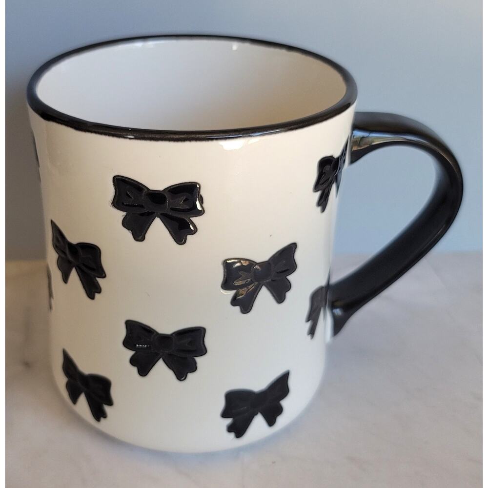Beautiful Peppermint & Pine Coquette Bows Large Coffee Mug White with Black Bows